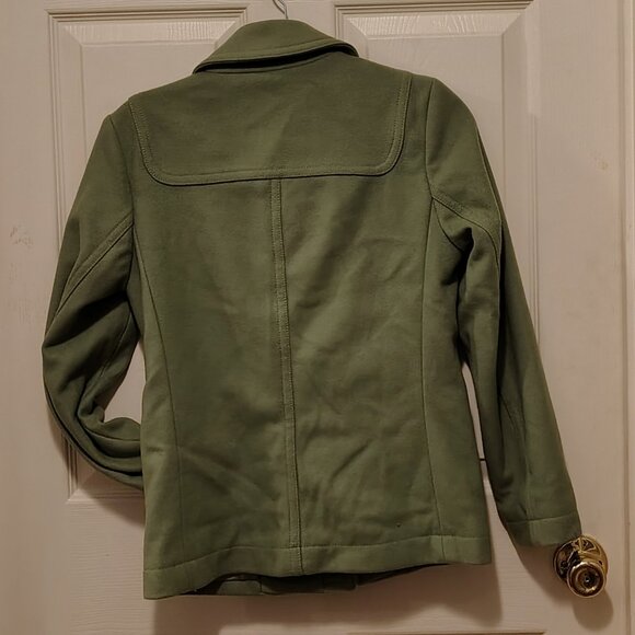 GAP Olive Green Cropped Style Wool Blend Horn Button Toggle Coat Jacket - Picture 4 of 8